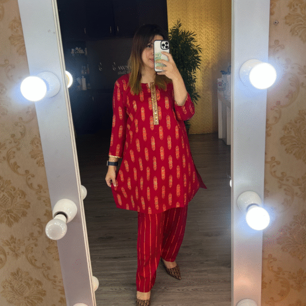 Elegant Merun Cotton-Linen Kamiz Free Size | Fits Body Sizes 34 to 50+